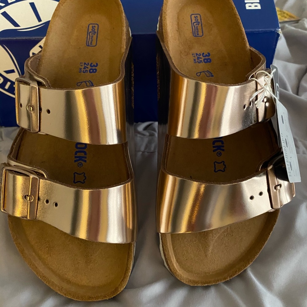 Birkenstock Arizona Rose Gold 🌸🌼 38 (7 - 7.5)